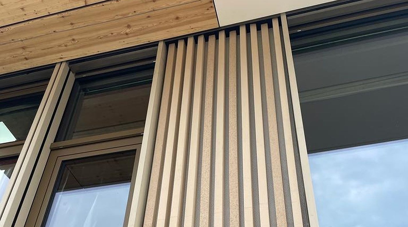 Zuluftpaneel mit Kermaik - Baguette - JSH Heilbronn